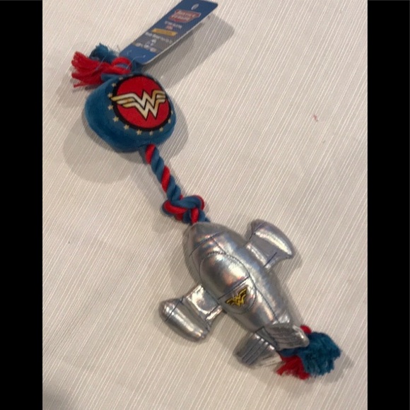 Brand new Petco- Justice League Wonder Woman rope Dog Toy - Picture 1 of 5